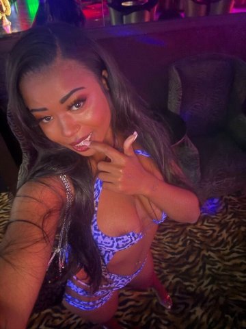 Fort Worth Mistress & Body Rubs — Chastity Services In-Store - 1