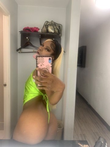 Birmingham Female Escort — Anal starts at $300, CumPlay - 1