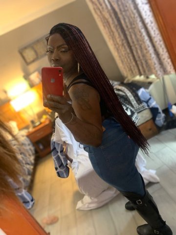 Fresno Female Escort — Incall only, fetish-friendly cum & throat services (non-negotiable rates) - 1