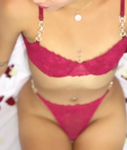 Minneapolis/St. Paul Young Latina Female Escort — BBJ, Anal & Erotic Massages - 1