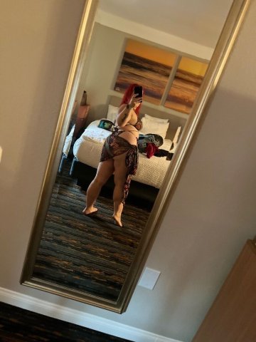 Colorado Springs Female Escort — Hidden Menu & Car Dates (In/Out) - 1
