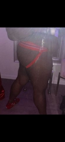 Now Hosting in Huntington — Thick All-Over Chocolate Party Dates - 1