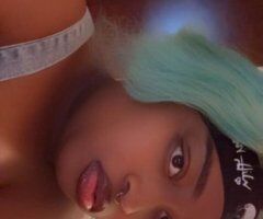 Jacksonville, FL Honey Babe—Curvy Session, Pierced Tongue - Image 3