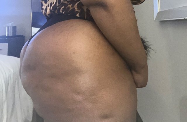 Baltimore Female Escort — Outcalls, no bare services - 1