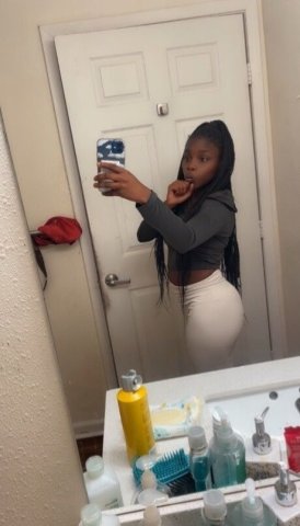 Elmira, NY Female Escort — Incall or Selective Outcalls - 1