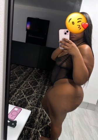 Long Island Female Escort — Chocolate sensation (32) for HH or 1HR - 1