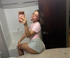 Petite Bombshell (23) — 2-girl + kink-friendly online play - Image 7