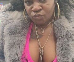Juicy — Ebony Goddess (28) with a Big Booty - Image 4