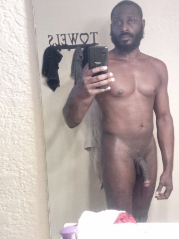Los Angeles Male Escort — Diddy-Top / Ts Baddies, Submissive Bottom - 1