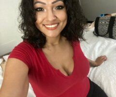 Minneapolis / St. Paul escorts - Kaelani — Minneapolis/St. Paul Car Dates