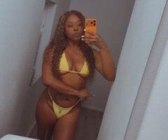 San Diego escorts - San Diego CA Female Escort — Wet & Thick (Facetime available) 24/7