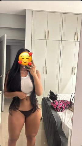 Bowling Green KY Latina Escort — Curvy BBW, Shaved Pink Kitty - 1