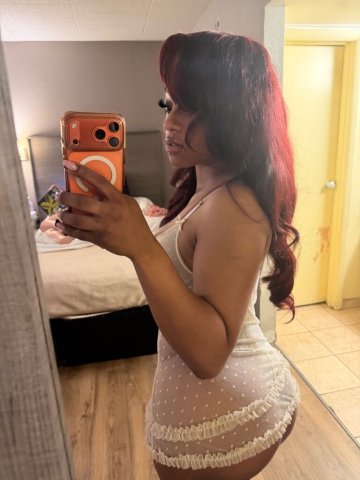 Fetia in Baltimore — 5'3 Creampie Pornstar & Deepthroat - 1