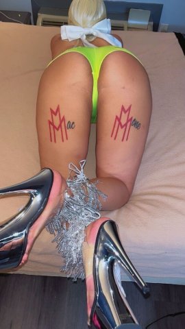 San Fernando Valley Female Escort — Certified Eater, Cum-Soaking Experience - 1