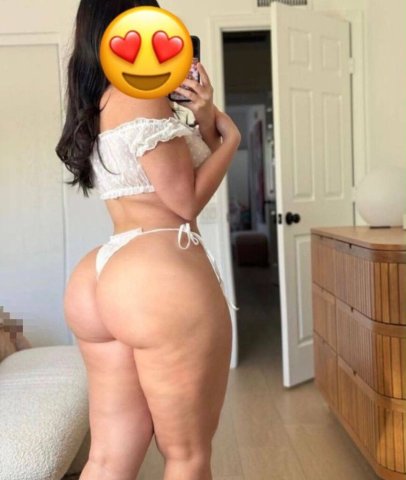 Latina Escort en Charlotte — Fotos reales y discreción - 1