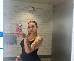 Cute Girl Passing Through Nashville — Fun & Horny (21) - Image 3