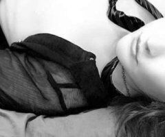 NE Portland (Incalls at my hotel) Female Escort — daily special incalls - Image 3