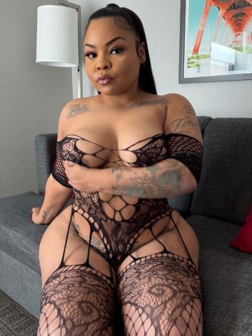 District of Columbia Female Escort — Facetime / IG & Private Add-ons - 1