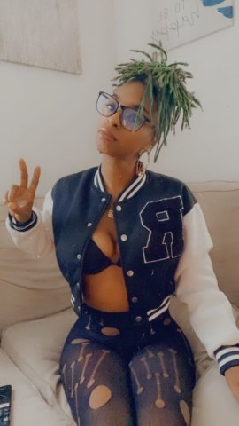 Visiting, Petite Ebony Spinner — content available now - 1