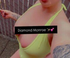 Portland Bombshell Outcall — Nuru, Foot & Ass Worship - Image 4