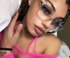 Bakersfield escorts - Bakersfield Female Escort — outcalls and cardates, foot fetish welcome