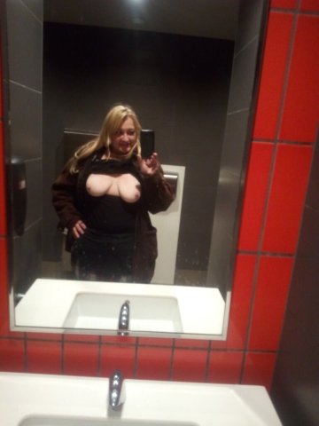 Salt Lake City UT Blonde BBW — In-call body rub & “happy ending” - 1
