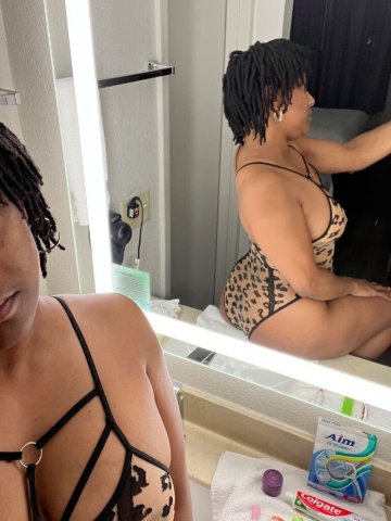 Nashville Holiday Special Female Escort — Outcalls Only (HHR/HR/QV) - 1