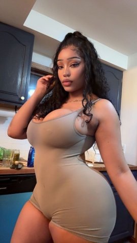 Columbia SC Female Escort — Nuru Massage, car date, and video/FaceTime - 1