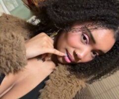 Everett escorts - Everett Princess Outcalls Only  — Deposit Required
