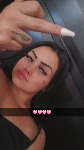 Las Vegas Female Escort — incall & outcall 24/7, discreet screening by text - 1