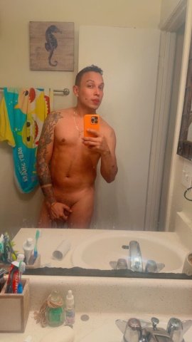 Ren Sexy Latino — clean, protected services, videos, Zelle or cash - 1