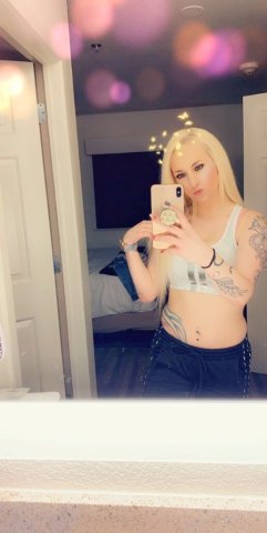 Kelly — Female Escort in Austin, Texas (Cash Only, No Deposit, WhatsApp) - 1
