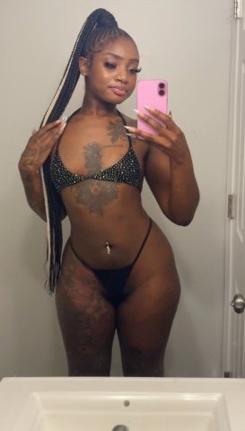 Kash — Incalls Female Escort (In Cincinnati) - 1