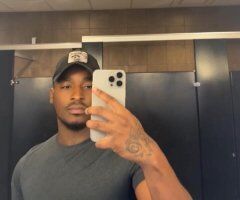 Norfolk escorts - Norfolk, VA Male Escort — Couples welcome, sluts only