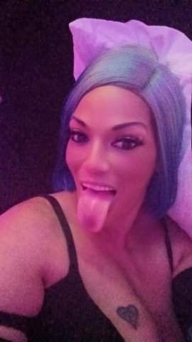 Palm Bay Female Escort — Removable Teeth, No Gag, No Car Dates - 1