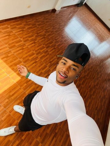 North Jersey Male Escort — 9-inch Caleo for top & milkman - 1