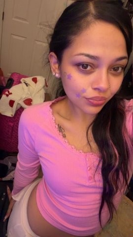 Stockton CA Female Escort — Ms. Peach, plush curves - 1