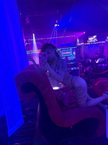 Austin, Texas 2-Girl Special BBW Escort — Petite Brownskin, 5'4 - 1