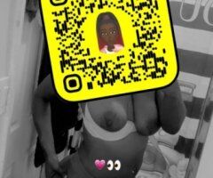 St. Pete Chocolate N Friends Incalls & Outcalls — Mature Massage + Private Dances - Image 2