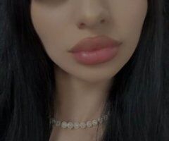 Palm Springs Female Escort — 21 (Petite, Wet, Young) - Image 2