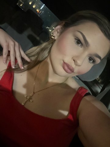 Izzy — Houston TX Female Escort (No GFE) - 1