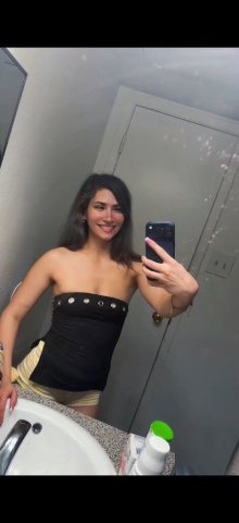 Italian Red Bone 21 — Independent escort for in/outcalls + car dates - 1