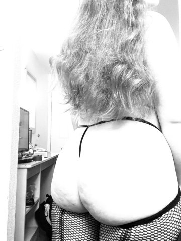 Oakland/East Bay Incall Only — Natural PAWG Booty - 1