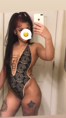 Breakfast-and-head sessions—incall full nude, all positions, green-eye vibe - 1