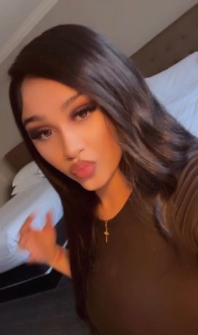 Phoenix Content-Only Escort — personalized FaceTime sessions - 1