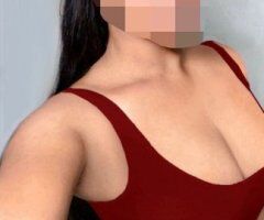 Palmdale/Lancaster escorts - Palmdale CarDate in My Garage + QV HJ/BJ Specials Today