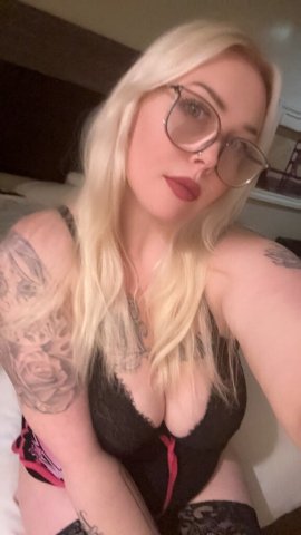 San Francisco Incall — Specials, GFE options, and 24/7 immediate appointments - 1