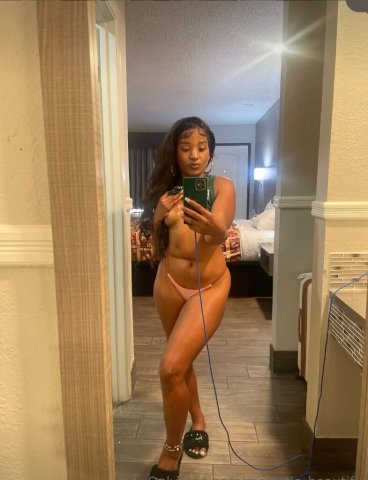 Northwest Georgia New 24/7 Female Escort for Incalls, Facetime, and Body Rubs - 1