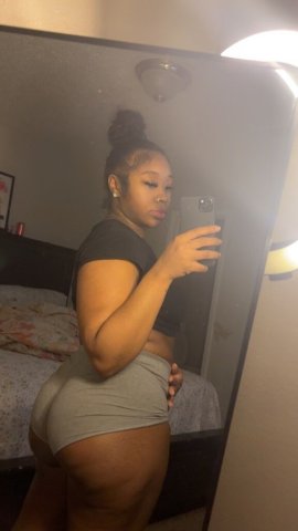 Charlottesville Female Escort — naughty & nice video, sexting, and phone calls - 1