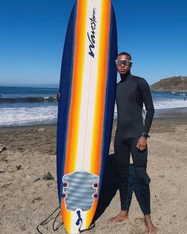 Chris — Colombian Male Escort (Incalls & Outcalls) - 1